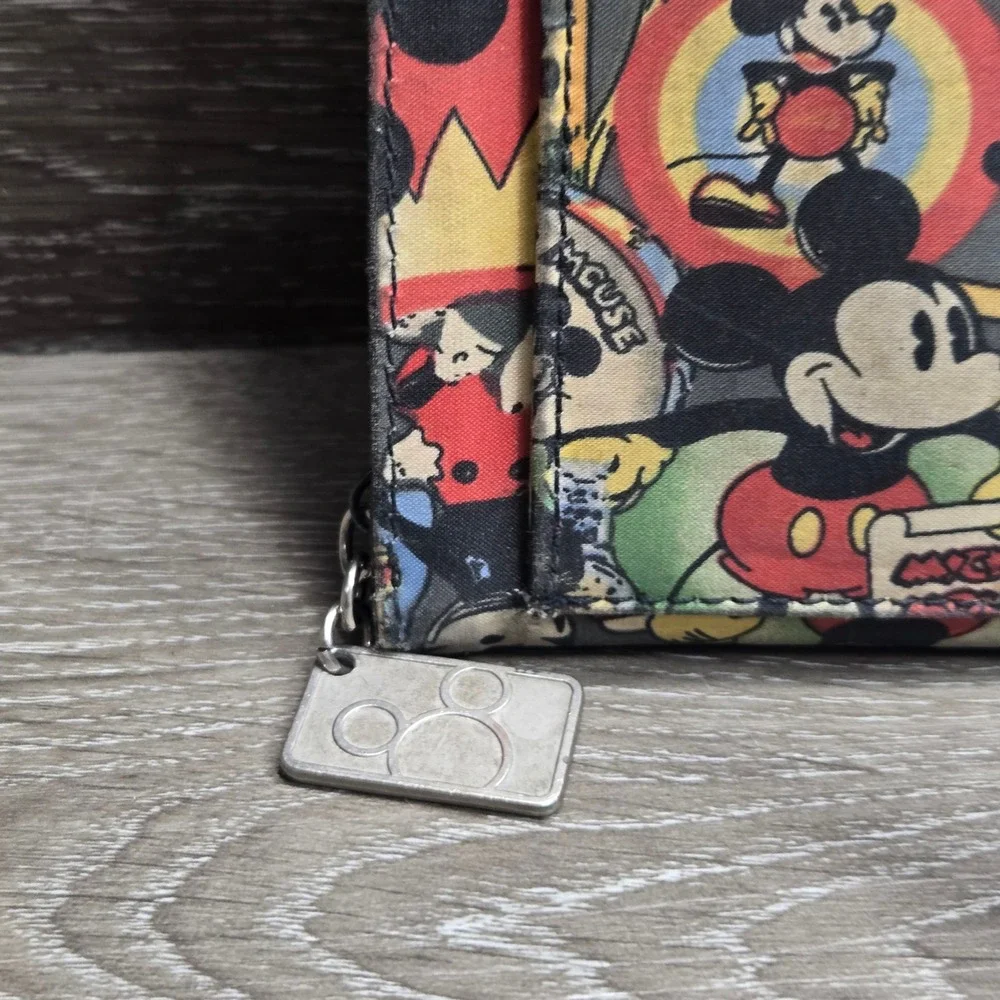 Nicole Miller Walt Disney Gallery Vintage Mickey Mouse Crossbody Wallet Bag